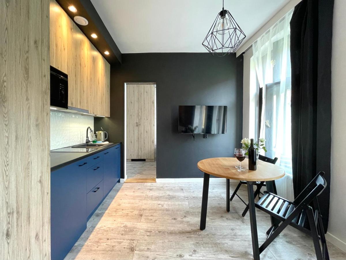 Copernicus Street Apartment - Twin Peaks Торунь Екстер'єр фото