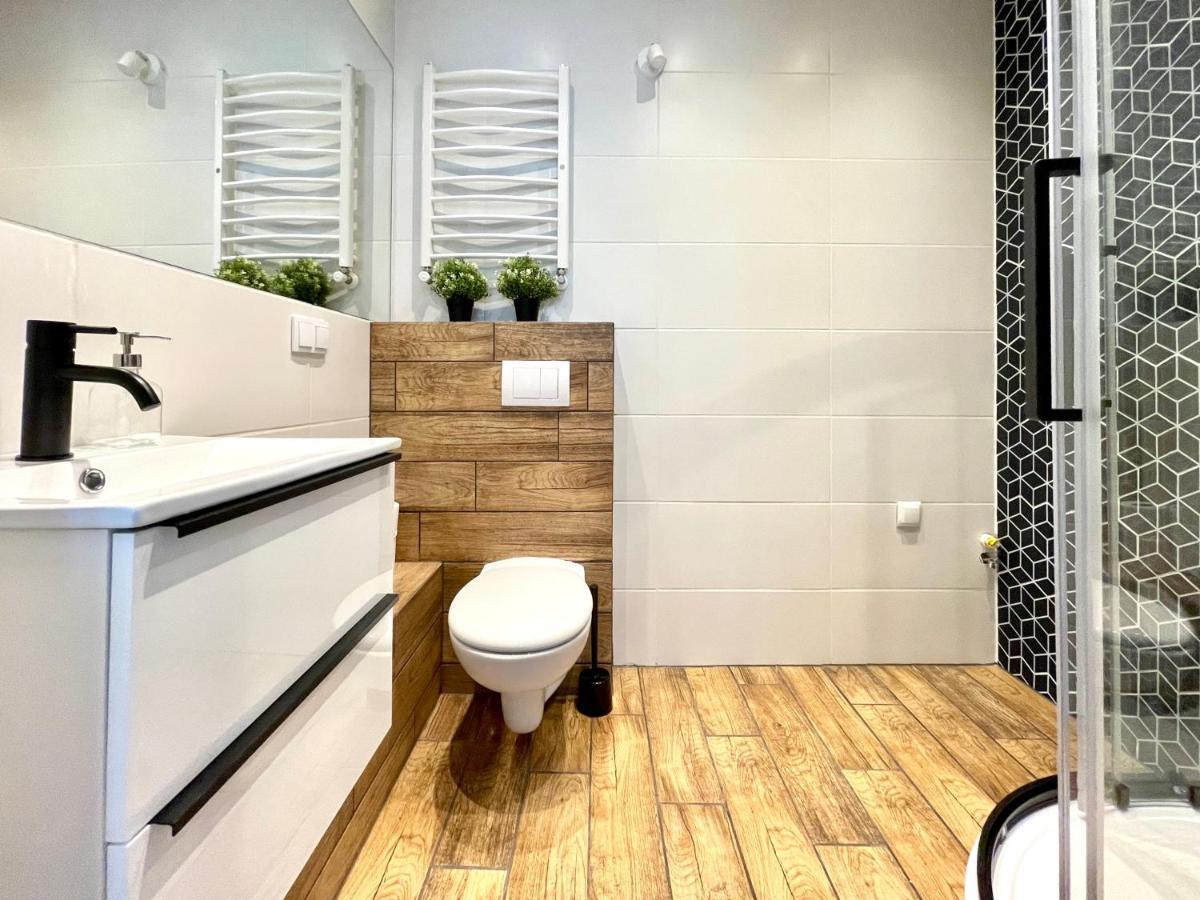 Copernicus Street Apartment - Twin Peaks Торунь Екстер'єр фото
